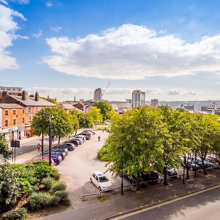 City One Bedroom Apartment With Juliet Balcony In West One - Parking Possible Sheffield Eksteriør billede
