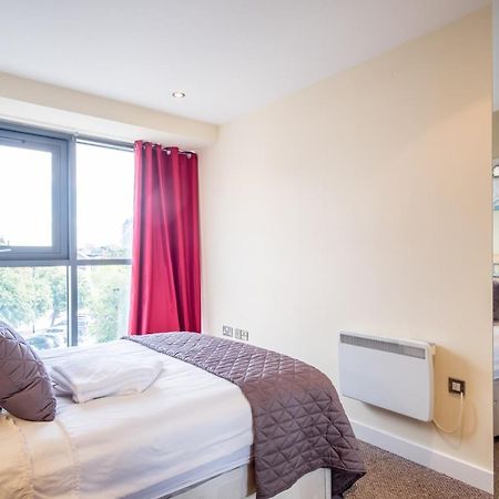 City One Bedroom Apartment With Juliet Balcony In West One - Parking Possible Sheffield Eksteriør billede