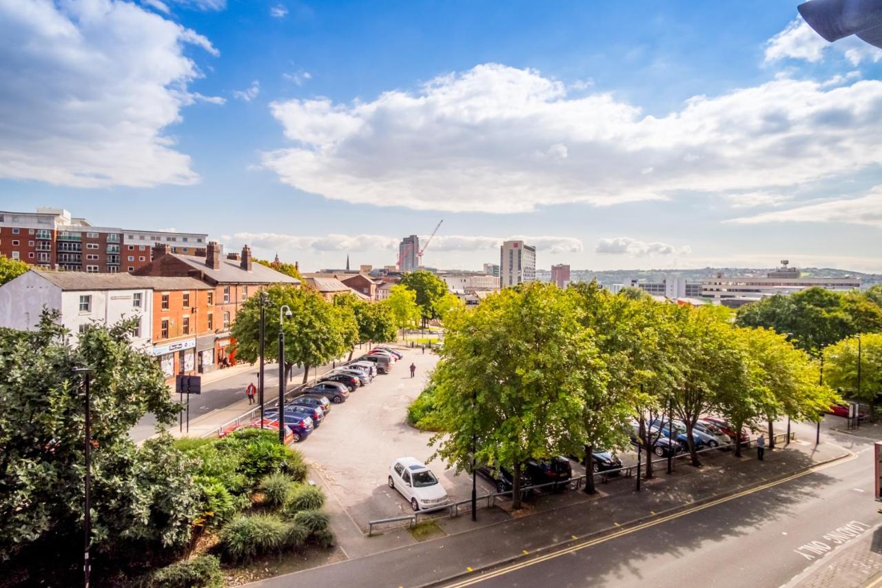 City One Bedroom Apartment With Juliet Balcony In West One - Parking Possible Sheffield Eksteriør billede