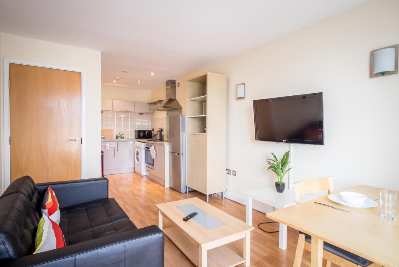 City One Bedroom Apartment With Juliet Balcony In West One - Parking Possible Sheffield Eksteriør billede